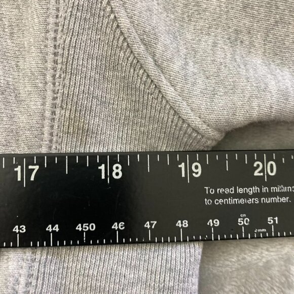 Champion Reverse Weave Light Grey Pullover Hoodie with Kangaroo Pocket Size S - Picture 7 of 11